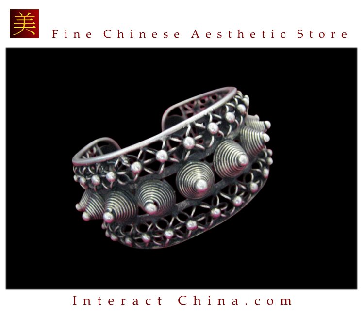 Tribal Silver Cuff Bracelet Chinese Ethnic Hmong Miao Jewelry #220 Unique Handmade
