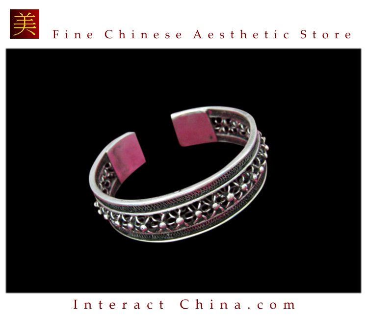 Tribal Silver Cuff Bracelet Chinese Ethnic Hmong Miao Jewelry #228 Unique Handmade