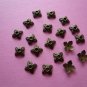 Bronze Color 4-Leaf-shaped Metal Bead Cap