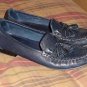 Womens 7.5 aaaa COLE HAAN shoes,navy blue,loafers,used