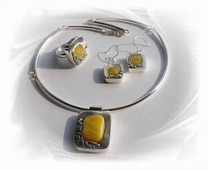 Artisian Handcrafted Designer Sterling Silver Amber Jewelry Set