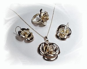 Artisian Handcrafted Designer Sterling Silver Rose Ring, Earring and Pendant Set