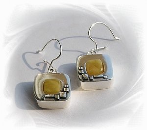 Artisian Handcrafted Designer Sterling Silver Amber Dangle Earrings