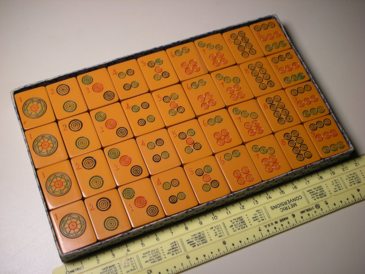 MJ02 Vintage Chinese Mahjong Bakelite 36 Tiles Set Group B.