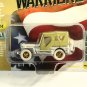 Johnny Lightning WHITE LIGHTNING WWII Willys MB Jeep GOLD Version B Release 2 CHASE