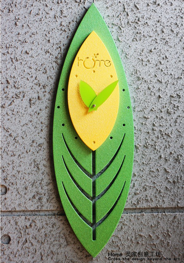 Green Leaf Style Wall Clock