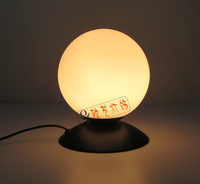 simpal design Retro Table Lamp 0081T