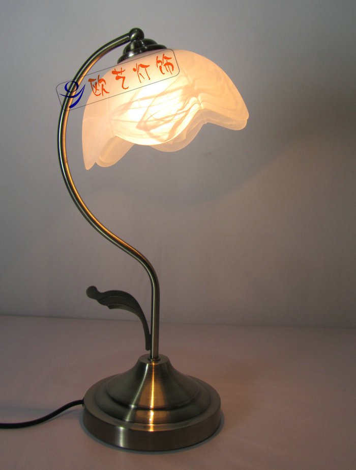 Modern Creative Table Lamp 0041T