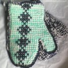 Seafoam Oven Mitts by Luxury Sweets®