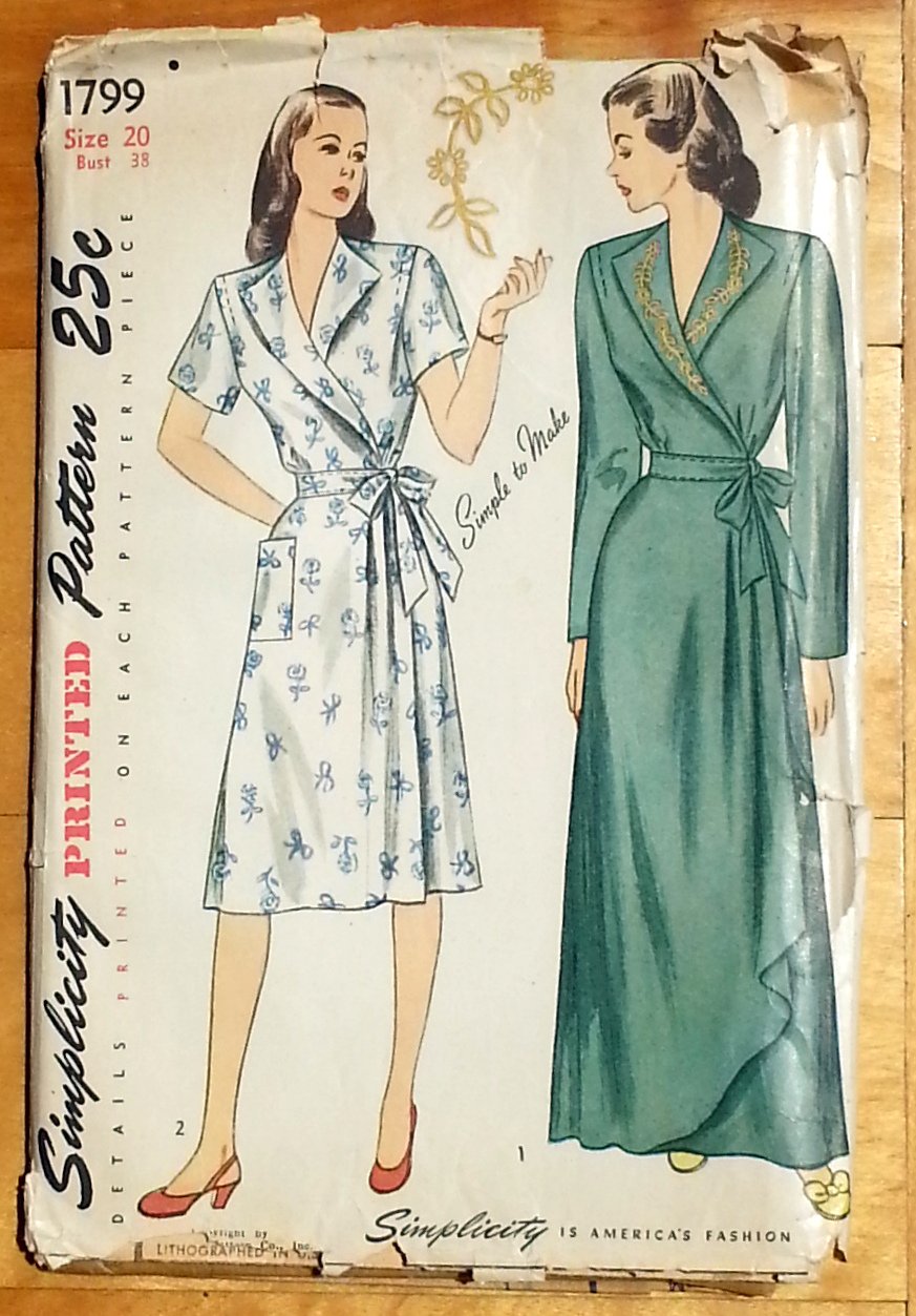 40s Vintage Sewing Pattern Housecoat or Robe Simplicity 1799