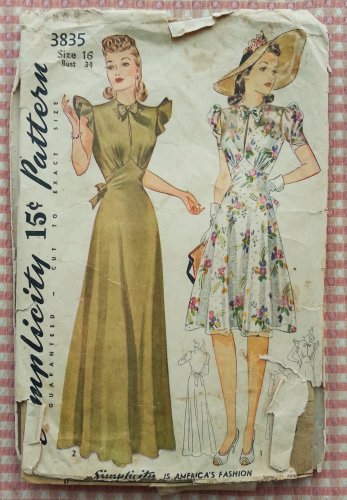Misses' Evening Gown or Day Dress Vintage 40s Simplicity Pattern 3835