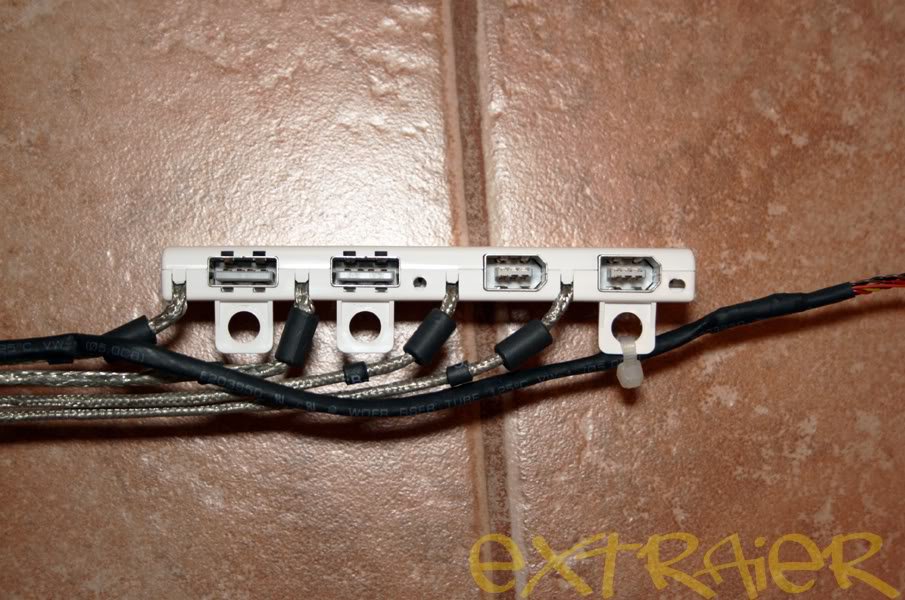 Apple A1082 23'' Cinema Display USB FireWire Ports