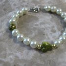 Green Heart Pearl Bracelet