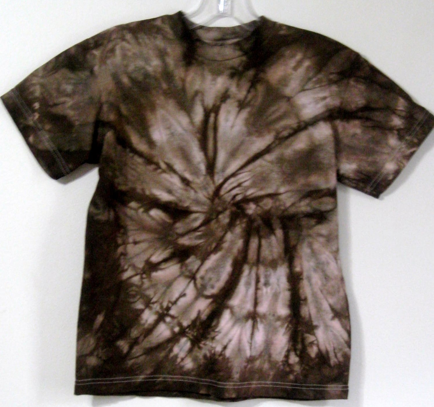 brown swirl shirt