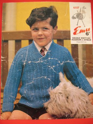 Vintage Emu Double Knitting Pattern Childrens Pullover Sweater Sizes 23 - 27 Inches