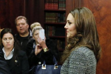 Kate Middleton photo M75