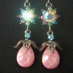 Amazing Thai Oval Pink Dangle Earrings
