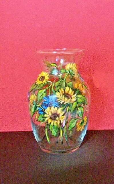 GLASS VASE
