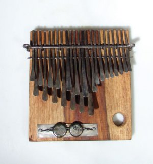 22 Key C.Vambe ELECTRIC Shona Mbira/Kalimba/Thumb Piano Handmade in Zimbabwe!