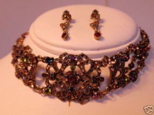 MULTI COLORED RED PURPLE AND GREEN Crystal choker