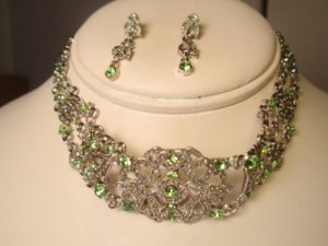 GREEN PERIDOT SILVER CHOKER NECKLACE EARRING JEWLERY