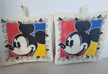 2 Disney Pot Holders Mickey Mouse Oven Mitts Set of 2 Vintage Disney Pair