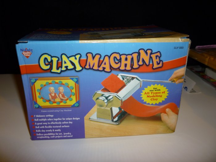 Clay roller
