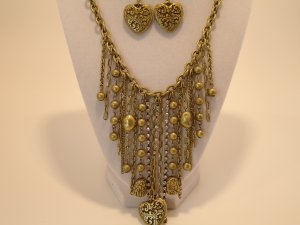 Antique Gold Coordinate Set