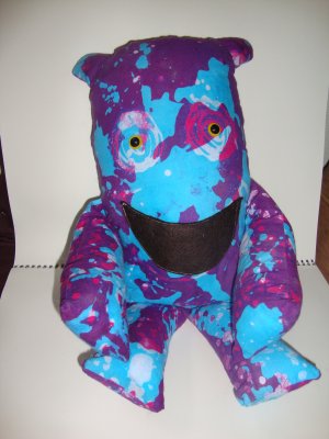 Batik Monster Large
