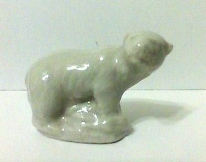 Rose Tea Polar Bear porcelain figurine miniature Wade England vintage