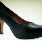 Clarks Pump Shoes 7.5 leather Black dress women new