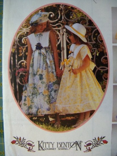 OOP McCalls Kitty Benton Gourmet  8700 Pattern, Childs Dress and Beret, Sizes 4, 5, 6 UNCUT