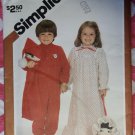Vintage 80s Simplicity 5779 Toddlers Pajamas, Nightgown & Pajama Bag Sz 1, Uncut