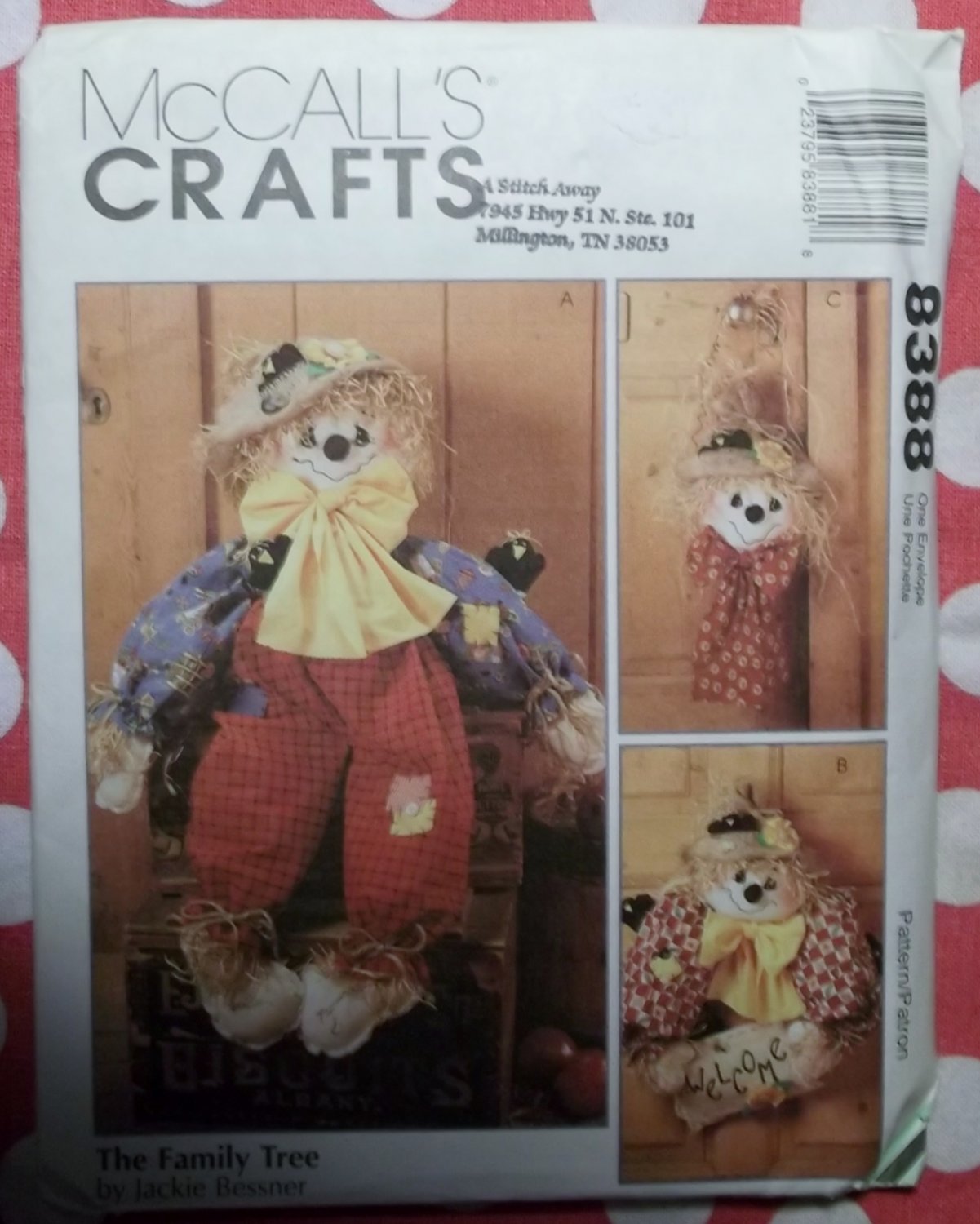 OOP McCalls 8388 Crafts Scarecrow Doll, Wreath and Wall Hanging Pattern, UNCUT