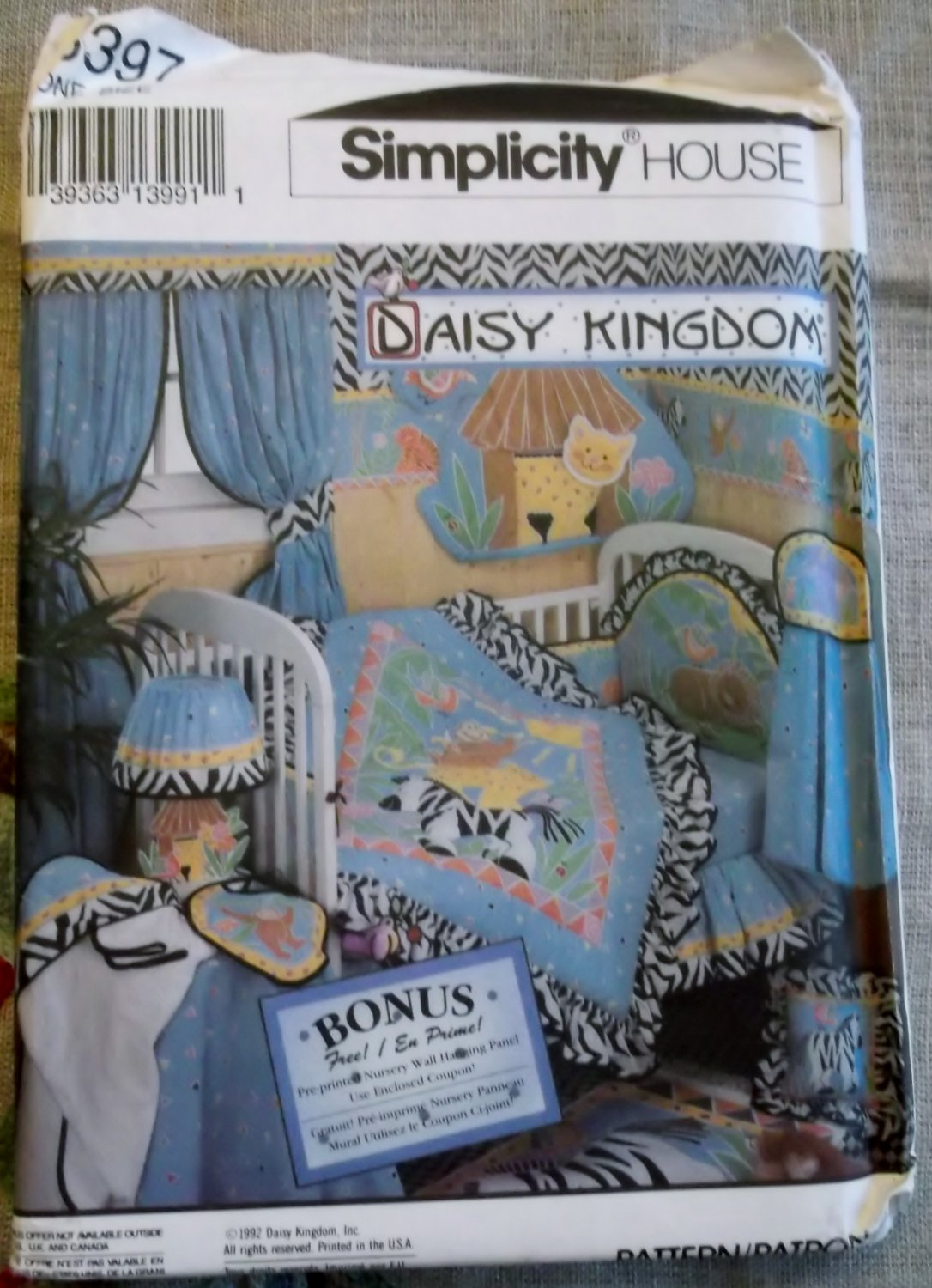 Simplicity 8397 Daisy Kingdom Baby Nursery Bedding Pattern , Uncut