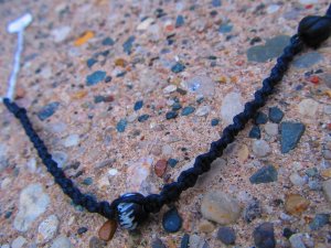 Black Beaded Macram&Atilde;&copy; Bracelet