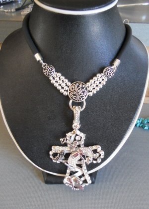 Cross Bling Pendant Necklace (AN#22)