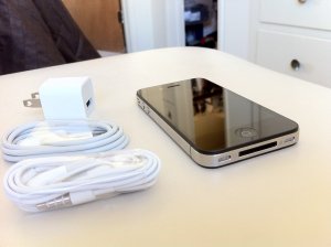 Apple iphone 4 16gb unlocked ship worldwide free