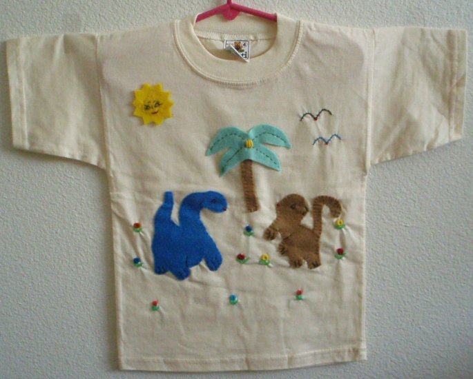 Arpillera T-shirt - size 4