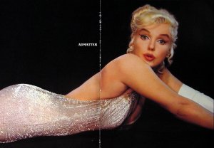 Marilyn Monroe Old Pin-up Centerfold Poster WHITE HOT!