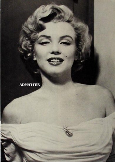 Marilyn Monroe Pin-up poster 1952 Life Magazine pose