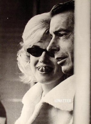 Marilyn Monroe Joe DiMaggio showing Tongue! Pinup Print