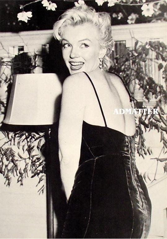 Marilyn Monroe Pinup Poster Shakin Booty in Black Dress