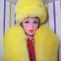 Twist 'n Turn Barbie-Brunette-Reproduction-NRFB-1997