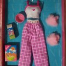 FASHION AVENUE-Barbie-2001-50436-Lingerie-Plaid Pajamas