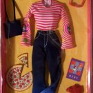 FASHION AVENUE-Barbie-Metro-2001-50520-Lunch in Little