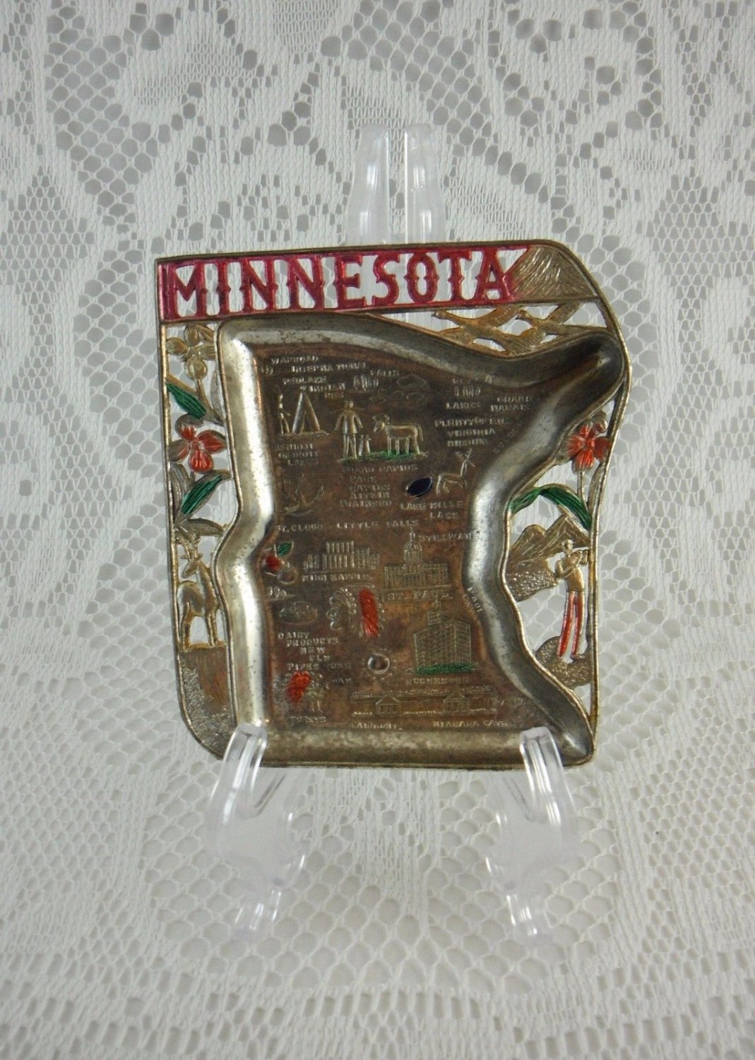 Vintage State of Minnesota Shaped Trinket and Keys Holder Collectible tblan1