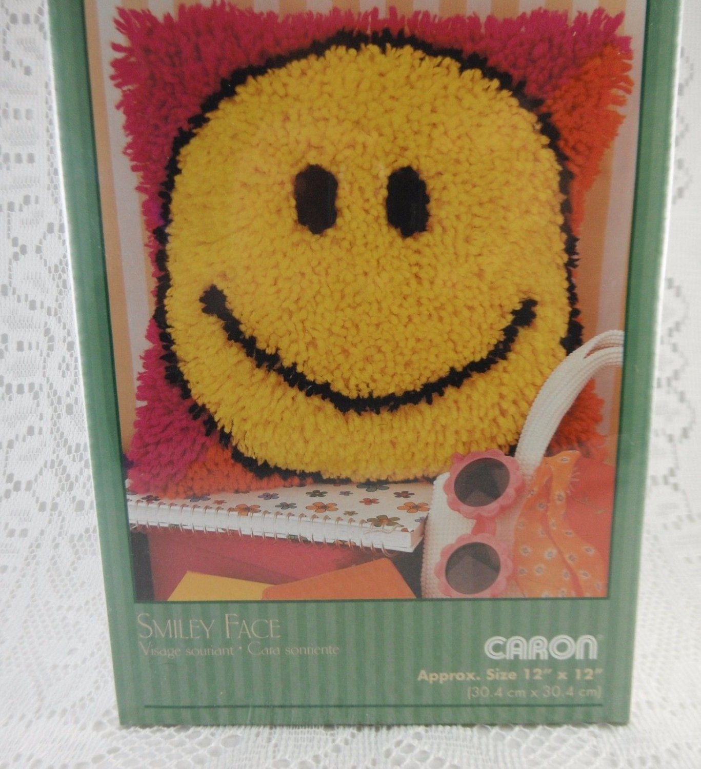 Natura Smiley Face Latch Hook Kit Arts and Crafts tblqw1