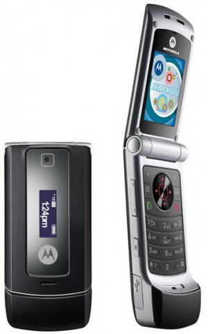 Motorola W385 Flip phone