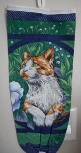 MadieBs Sweet Looking Kitty Bagholder Dispenser for Plastic Bags
